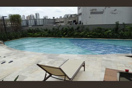 Apartamento à venda com 83m², 2 quartos e 2 vagasÁrea comum - Piscina