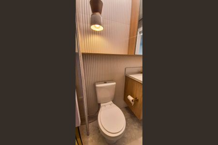 Apartamento à venda com 83m², 2 quartos e 2 vagasBanheiro da Suíte