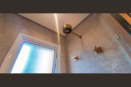 Apartamento à venda com 83m², 2 quartos e 2 vagasBanheiro da Suíte