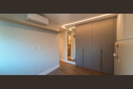 Apartamento à venda com 83m², 2 quartos e 2 vagasSuíte