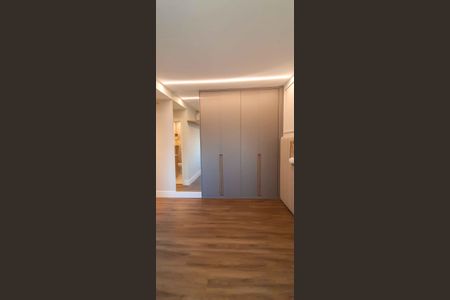 Apartamento à venda com 83m², 2 quartos e 2 vagasSuíte