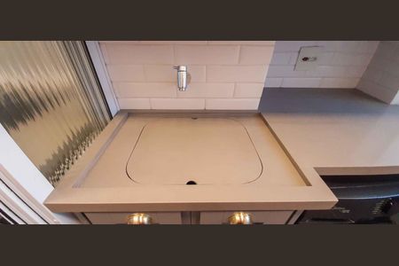 Apartamento à venda com 83m², 2 quartos e 2 vagasÁrea de Serviço