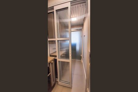 Apartamento à venda com 83m², 2 quartos e 2 vagasÁrea de Serviço