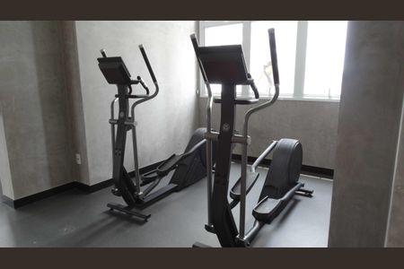 Apartamento à venda com 83m², 2 quartos e 2 vagasÁrea comum - Academia