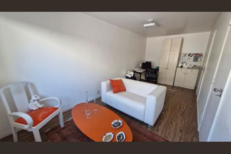 Casa de condomínio à venda com 200m², 4 quartos e 1 vaga Casa de condomínio à venda com 200m², 4 quartos e 1 vagaQuarto 2