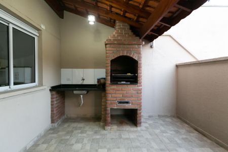 Apartamento para alugar com 50m², 2 quartos e 1 vagaÁrea comum - Churrasqueira