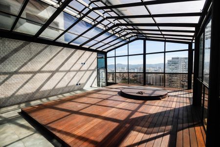 Apartamento para alugar com 503m², 3 quartos e 4 vagasHidro