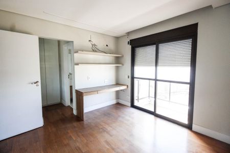Apartamento para alugar com 503m², 3 quartos e 4 vagasSuíte 2