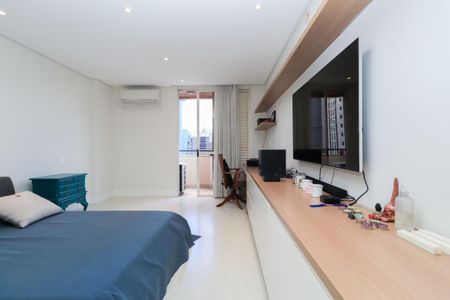 Apartamento à venda com 204m², 2 quartos e 3 vagas Apartamento à venda com 204m², 2 quartos e 3 vagasFoto 35