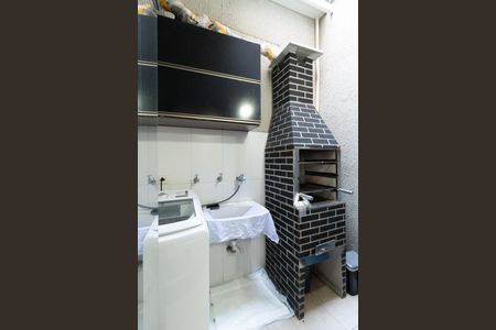 Casa de condomínio para alugar com 75m², 2 quartos e 1 vaga Casa de condomínio para alugar com 75m², 2 quartos e 1 vagaÁrea de Serviço
