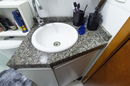 Casa de condomínio para alugar com 75m², 2 quartos e 1 vaga Casa de condomínio para alugar com 75m², 2 quartos e 1 vagaBanheiro