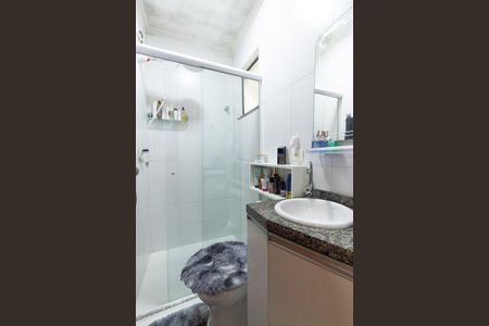 Casa de condomínio para alugar com 75m², 2 quartos e 1 vaga Casa de condomínio para alugar com 75m², 2 quartos e 1 vagaBanheiro