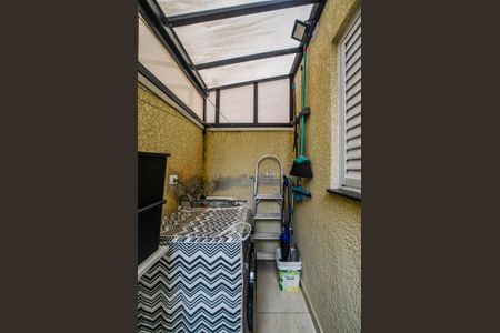 Apartamento à venda com 46m², 2 quartos e 1 vaga Apartamento à venda com 46m², 2 quartos e 1 vagaÁrea de Serviço