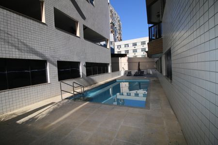 Apartamento à venda com 80m², 2 quartos e 1 vagaÁrea comum - Piscina