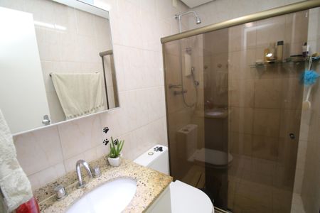 Apartamento à venda com 80m², 2 quartos e 1 vagaBanheiro da Suíte