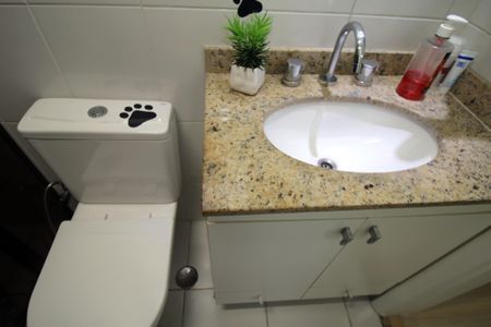 Apartamento à venda com 80m², 2 quartos e 1 vagaBanheiro Social