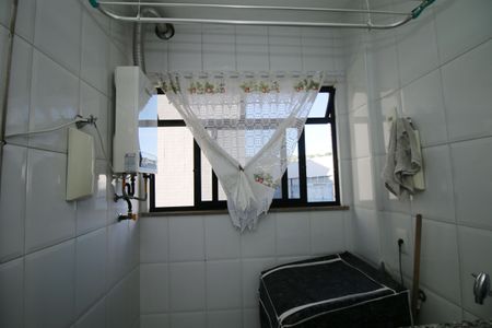 Apartamento à venda com 80m², 2 quartos e 1 vagaÁrea de Serviço