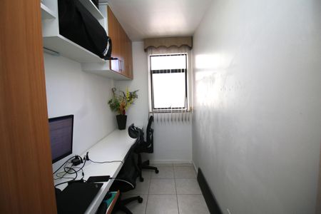 Apartamento à venda com 80m², 2 quartos e 1 vagaEscritório