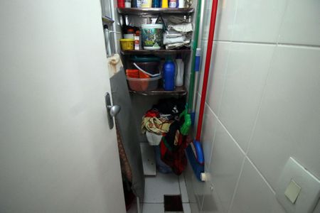 Apartamento à venda com 80m², 2 quartos e 1 vagaBanheiro de serviço