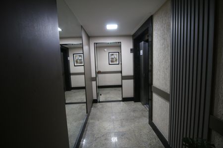 Apartamento à venda com 80m², 2 quartos e 1 vagaHall de entrada