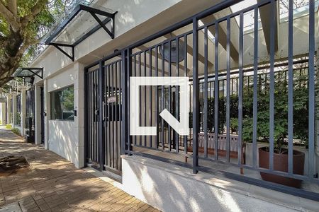 Apartamento à venda com 67m², 2 quartos e 1 vaga Apartamento à venda com 67m², 2 quartos e 1 vagaFachada