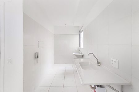 Apartamento à venda com 58m², 2 quartos e 1 vaga Apartamento à venda com 58m², 2 quartos e 1 vagaCozinha e Área de Serviço