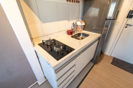 Apartamento para alugar com 25m², 1 quarto e sem vaga Apartamento para alugar com 25m², 1 quarto e sem vagaSala/cozinha