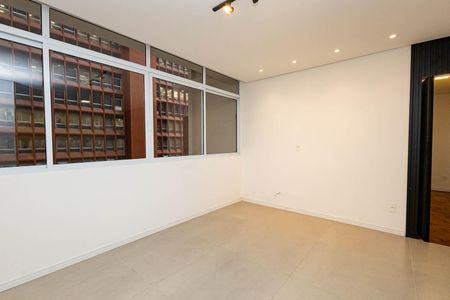 Apartamento à venda com 120m², 3 quartos e 1 vagaSala