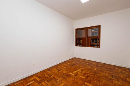 Apartamento à venda com 120m², 3 quartos e 1 vagaQuarto 2