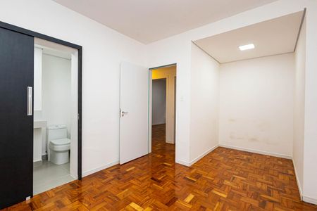 Apartamento à venda com 120m², 3 quartos e 1 vagaSuíte 