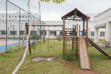 Apartamento para alugar com 47m², 2 quartos e 1 vagaÁrea comum - Playground