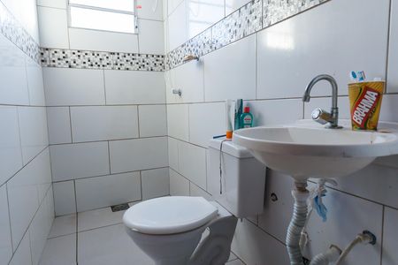 Casa à venda com 360m², 3 quartos e 1 vaga Casa à venda com 360m², 3 quartos e 1 vagaBanheiro Social