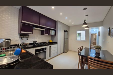 Casa à venda com 144m², 3 quartos e 2 vagasCozinha