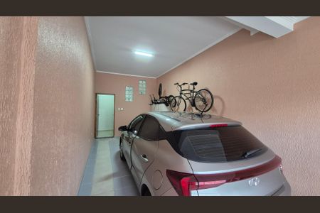 Casa à venda com 144m², 3 quartos e 2 vagasGaragem