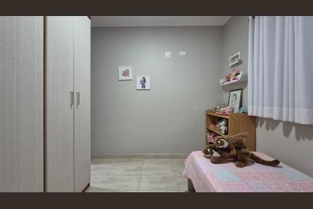 Casa à venda com 144m², 3 quartos e 2 vagasQuarto