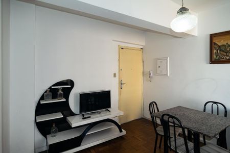 Apartamento à venda com 60m², 1 quarto e sem vaga Apartamento à venda com 60m², 1 quarto e sem vagaSala