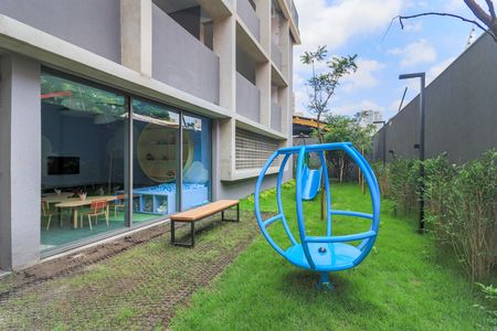 Apartamento para alugar com 43m², 2 quartos e sem vaga Apartamento para alugar com 43m², 2 quartos e sem vagaÁrea comum - Playground