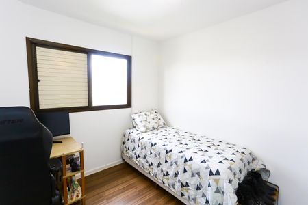 Apartamento à venda com 100m², 3 quartos e 2 vagasQuarto 2