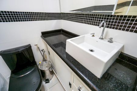 Apartamento à venda com 60m², 3 quartos e 1 vagaPia