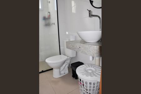 Apartamento à venda com 44m², 2 quartos e 1 vagaBanheiro Social