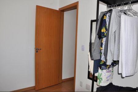 Apartamento à venda com 44m², 2 quartos e 1 vagaQuarto 01
