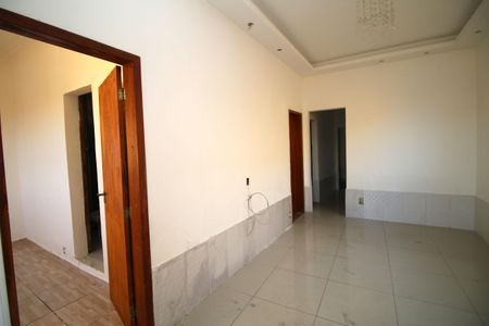 Casa à venda com 150m², 2 quartos e sem vagaSala