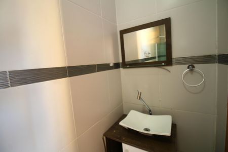 Casa à venda com 150m², 2 quartos e sem vagaBanheiro da Suíte