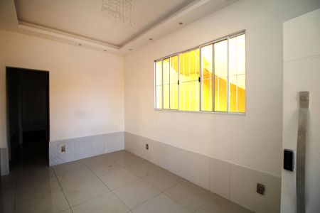 Casa à venda com 150m², 2 quartos e sem vagaSala