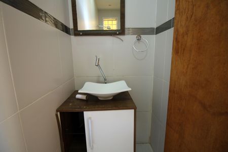 Casa à venda com 150m², 2 quartos e sem vagaBanheiro da Suíte