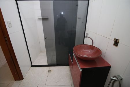 Casa à venda com 150m², 2 quartos e sem vagaBanheiro Social