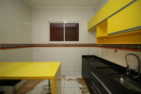 Casa à venda com 150m², 2 quartos e sem vagaCozinha