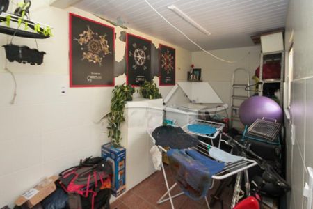 Casa à venda com 200m², 4 quartos e 2 vagas