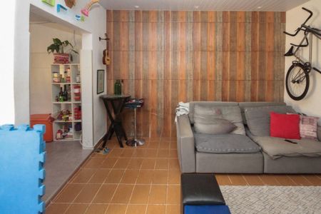 Casa à venda com 200m², 4 quartos e 2 vagas