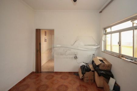 Casa à venda com 4 quartos, 200m² em Cambuci, São Paulo